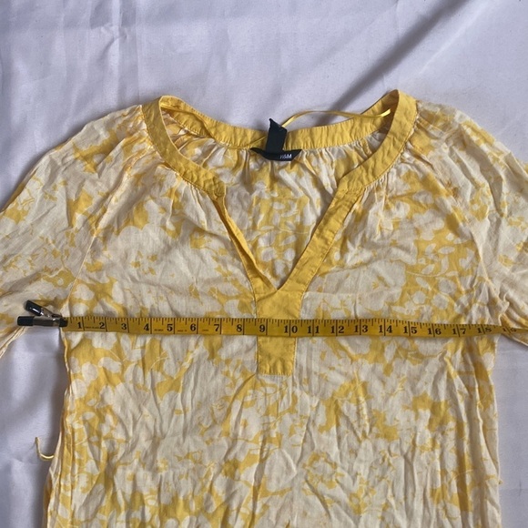 H&M Yellow & White V-Neck 3/4 Sleeve Shirt Dress - Picture 6 of 9